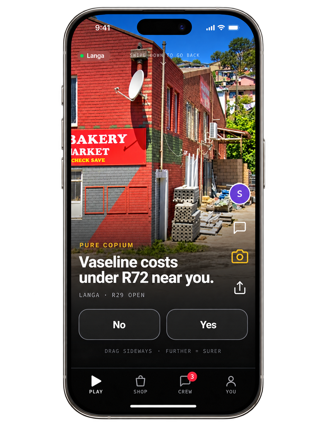 Real mobile game screen showing a player answering a bounded market question with place and photographic context